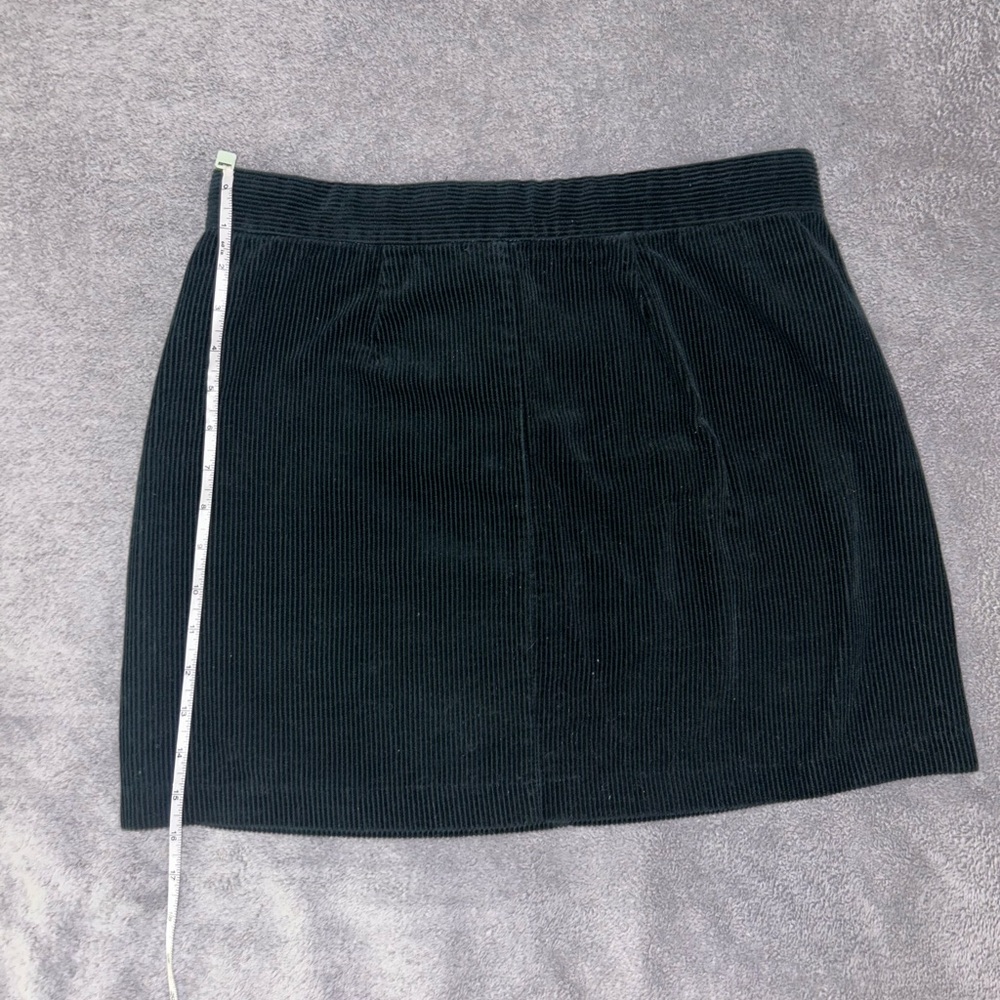 Blank NYC black  Corduroy Mini Skirt - Picture 2 of 3